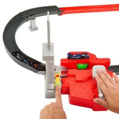 Hot Wheels Yarışları Formula 1 Temel Yarış Pisti-  JNN32