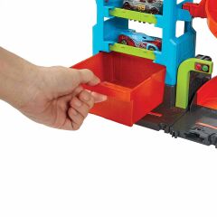 Hot Wheels City Mega Araba Yıkama-  HDP05
