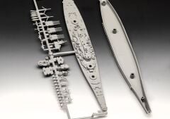 Revell Model Set Battleship USS New Jersey (65183)
