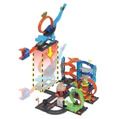 Hot Wheels City T-Rex Loop Ve Akrobasi Oyun Seti, 1 Oyuncak Arabalı Parkur Seti-  HKX42
