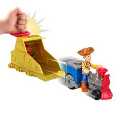 Imaginext Toy Story Figür ve Fırlatma Seti JKW24 - Woddy JKW25