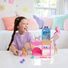 Barbie'nin Veteriner Kliniği Bebek ve Aksesuarlar Oyun Seti-  JFX93