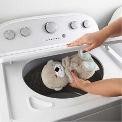 Fisher Price Uyku ve Oyun Arkadaşı Su Samuru-  FXC66
