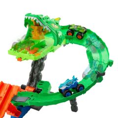 Hot Wheels Monster Trucks Köpek Balığı ve Dinozor Korkunç Ejderhaya Karşı Oyun Seti-  JFR06
