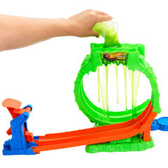 Hot Wheels Monster Trucks Mutant Kaosu Çemberde Yarış Oyun Seti-  JMK91