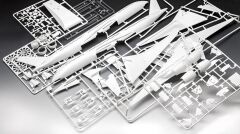 Revell Türk Hava Yolları/Turkish Airlines Airbus A350-900 (03773)