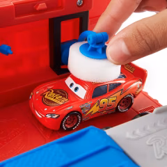 Cars Dönüştürülebilir Mack Oyun Seti-  HDC75