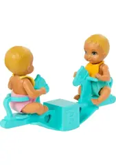 Barbie Skipper İkiz Bebekler Bakımı Oyun Seti- HXM99