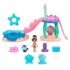 Gabby's Dollhouse Gabby ve Süslü Kedi Havuz Oyun Seti