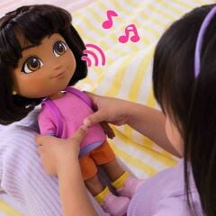 Dora Şarkı Söyle ve Keşfet Bebeği 30 cm