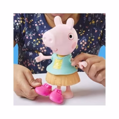 Hasbro Peppa Pig Peppa'nın Giydirme Dolabı Oyun Seti G1017