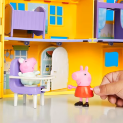 Peppa Pig Peppa'nın Büyük Aile Evi Oyun Seti G0508