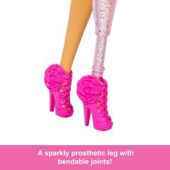 Barbie Deluxe Style Işıltılı Protez Bacaklı Bebek HYV26