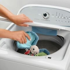 Fisher-Price Koca Kulaklı Peluş Dostum HKD63