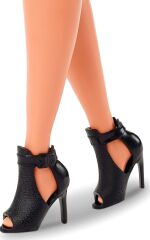 Barbie Basics İkonik Koleksiyon Bebeği Model 05 JBH73