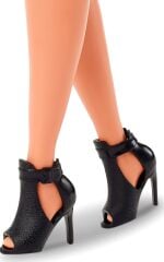 Barbie Basics İkonik Koleksiyon Bebeği Model 05 JBH73