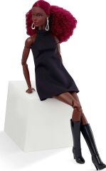 Barbie Basics İkonik Koleksiyon Bebeği Model 03 JBH75