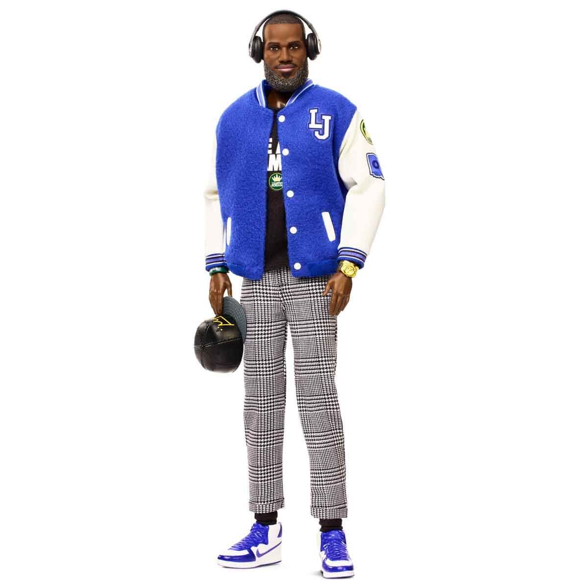 Barbie Signature LeBron James Kenbassadors Bebek HRM33