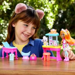 Enchantimals Klinik Oyun Seti Şehirde Gezinti-  HLH22
